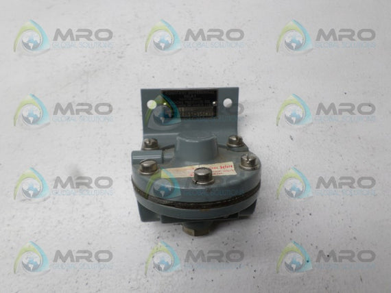 MOORE 62VNA 12431-9S5HI CONSTANT DIFFERENTIAL RELAY *USED*