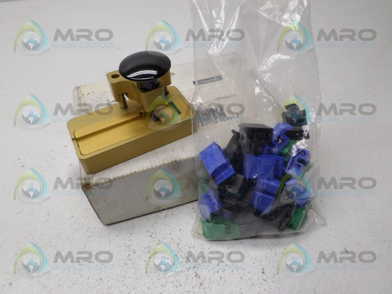 IMATION 3480/3490E/3590/3590E LEADER BLOCK ATTACHMENT TOOL KIT  NSMP