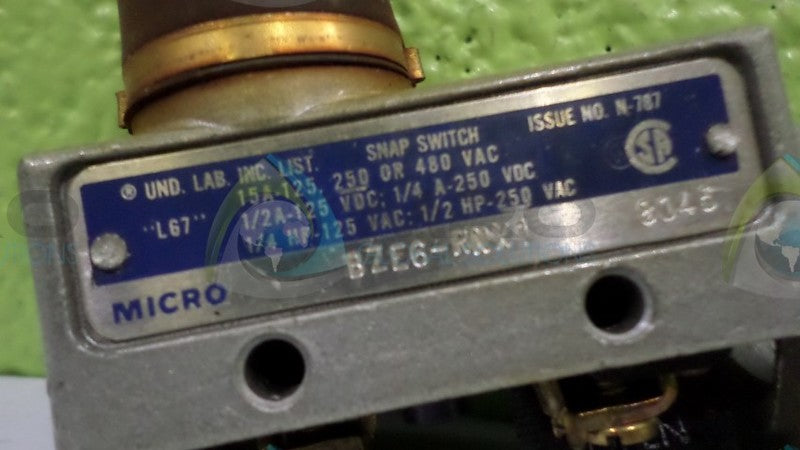 MICRO SWITCH BZE6-RNX1 SNAP SWITCH (AS PICTURED) *USED*