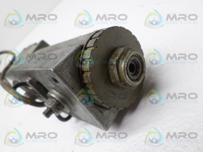 VICKERS D1L-2C-21 HYDRAULIC DIRECTIONAL VALVE *USED*