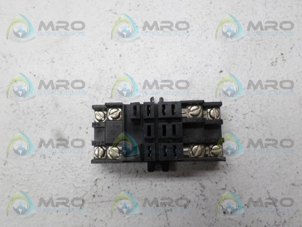 CUSTOM CONNECTORS QC08-PC RELAY SOCKET  UNMP