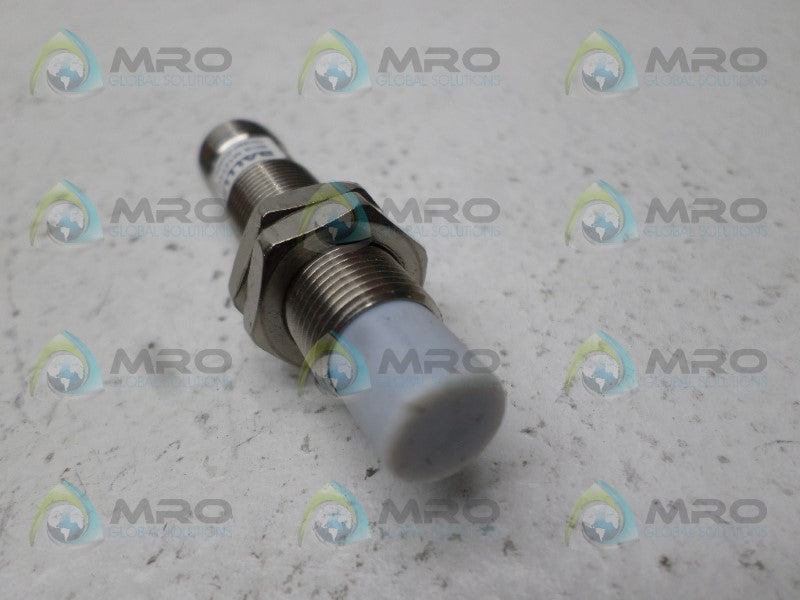 BALLUFF BCSM12T4D2-PSM80G-S04G PROXIMITY SENSOR *NEW NO BOX*