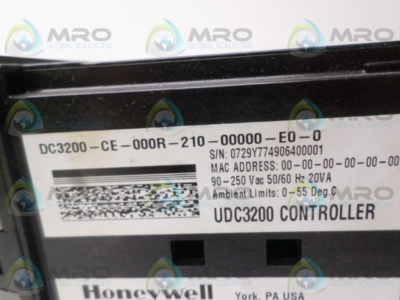 HONEYWELL DC3200-CE-000R-210-00000-E0-0 TEMPERATURE CONTROLLER *NEW NO BOX*