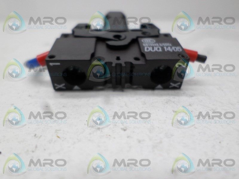 SIEMENS 3SB3400-1PB LAMP HOLDER  UNMP