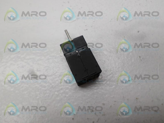 KORRY 607-9235-002 SWITCH * NEW NO BOX *
