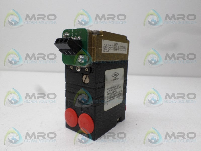 FAIRCHILD TTFI7800-401 PMEUMATIC TRANSDUCER 3-15 PSIG *NEW NO BOX*