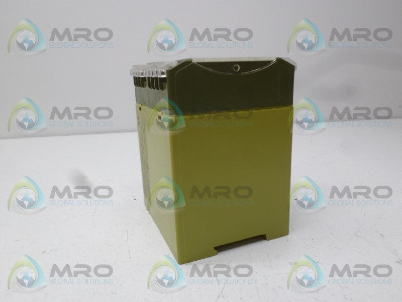 PILZ PNOZ230VAC3S1O 474650 SAFETY RELAY 230VAC *NEW NO BOX*