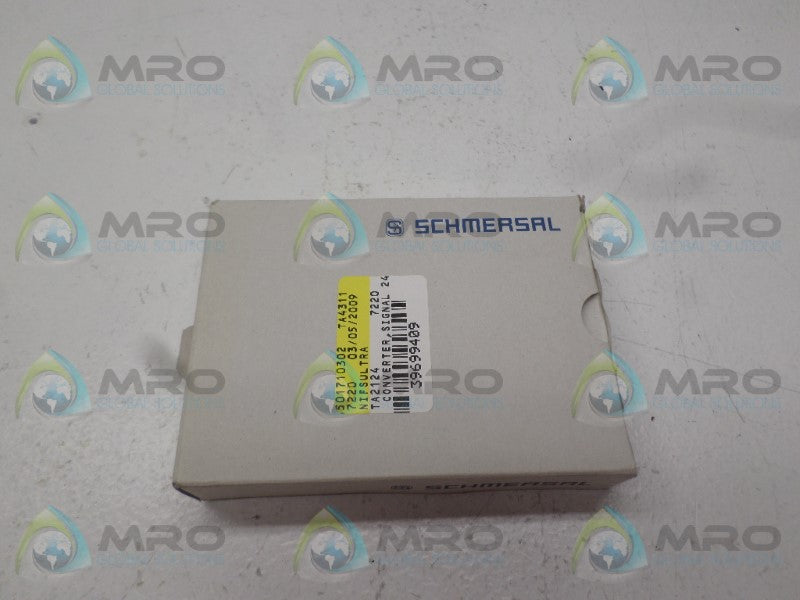SCHMERSAL SRB402EM SAFETY RELAY 24V *NEW IN BOX*