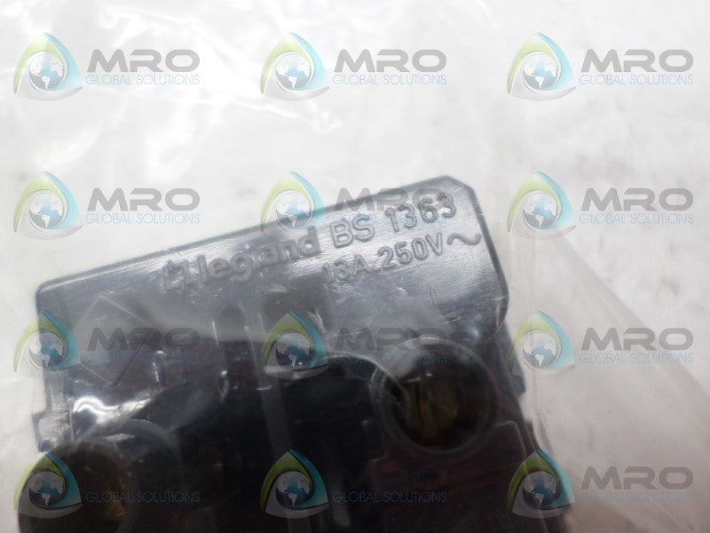 LEGRAND BS1363 PLUG *NEW NO BOX*