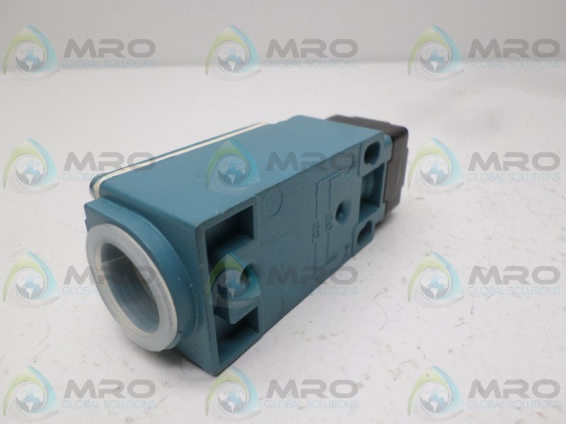 HONEYWELL GLCB01A1B LIMIT SWITCH *NEW NO BOX*