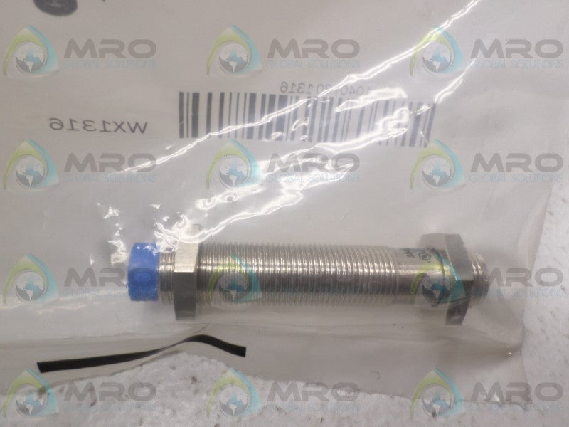SICK IME12-08NPSZC0S PROXIMITY SENSOR * NEW IN FACTORY BAG *