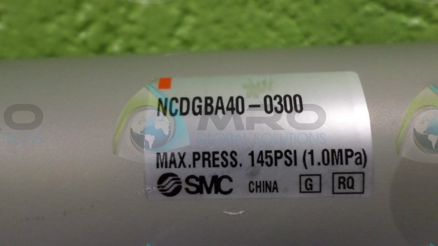 SMC NCDGBA40-0300 CYLINDER *NEW NO BOX*