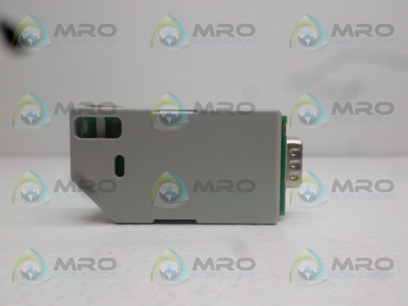 ALLEN BRADLEY 2090-UXBB-DM15 SER. B BREAKOUT BOARD * NEW NO BOX *