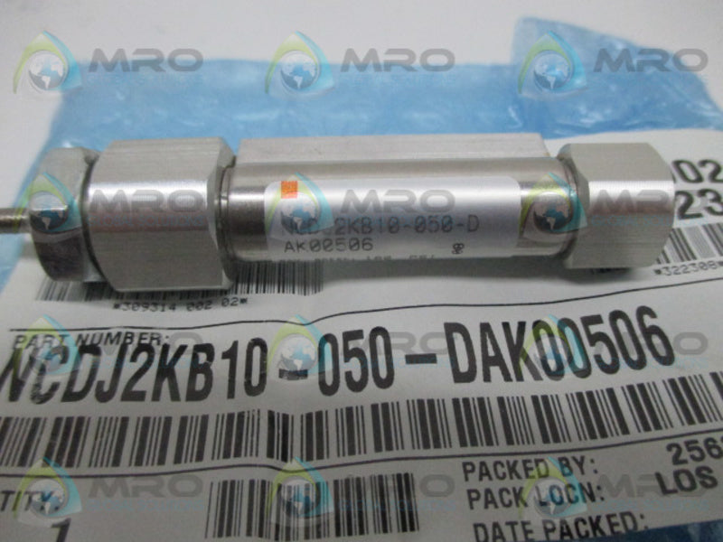 SMC NCDJ2KB10-050-DAK00506 CYLINDER * NEW IN FACTORY BAG *