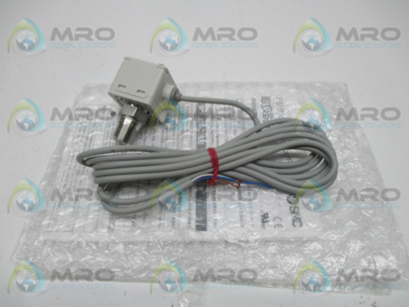 SMC ZSE80F-N02-R DIGITAL PRESSURE SWITCH * NEW IN FACTORY BAG *