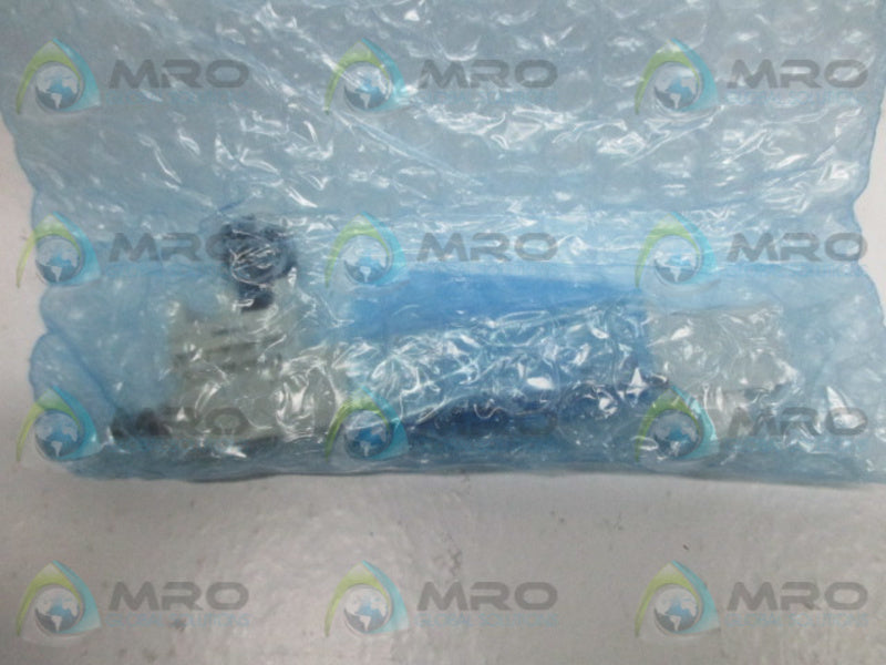SMC SV1000-06-P SOLENOID VALVE * NEW IN FACTORY BAG *