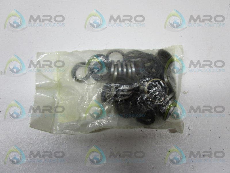 INDUSTRIAL MRO 1016/1101 SCRAPER (PKG OF 48) * NEW IN FACTROY BAG *