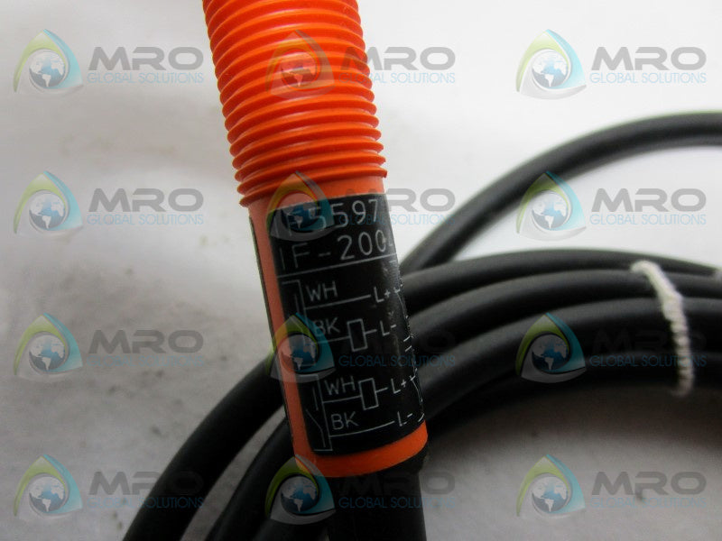 IFM EFECTOR IF5597 CAPACITIVE SENSOR  NSNP