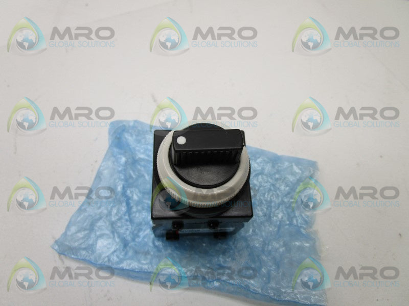 SMC NVM151-N01-35B PNEUMATIC VALVE * NEW IN FACTORY BAG *