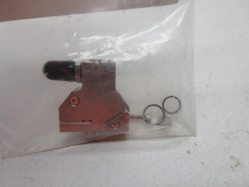 APPLIED ROBOTICS QSSA-T3S SWITCH QUICK STOP ASSEMBLY * NEW IN FACTORY BAG *