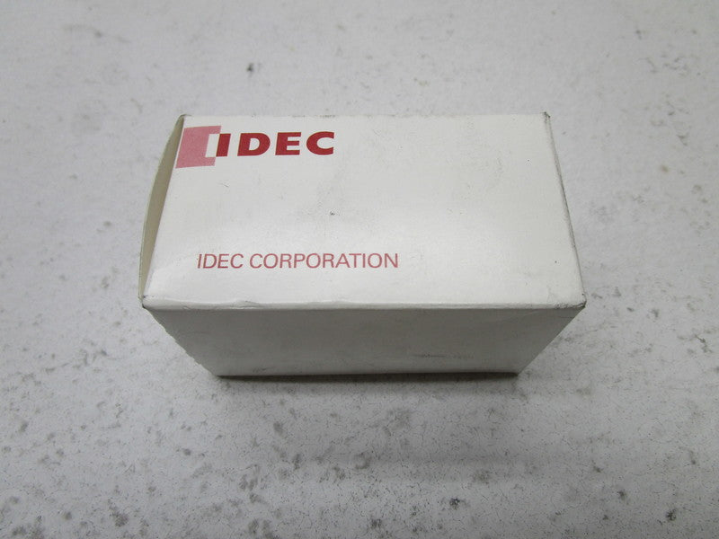 IDEC HW1P-1FQD-Y-120V YELLOW PILOT LIGHT  NSMP