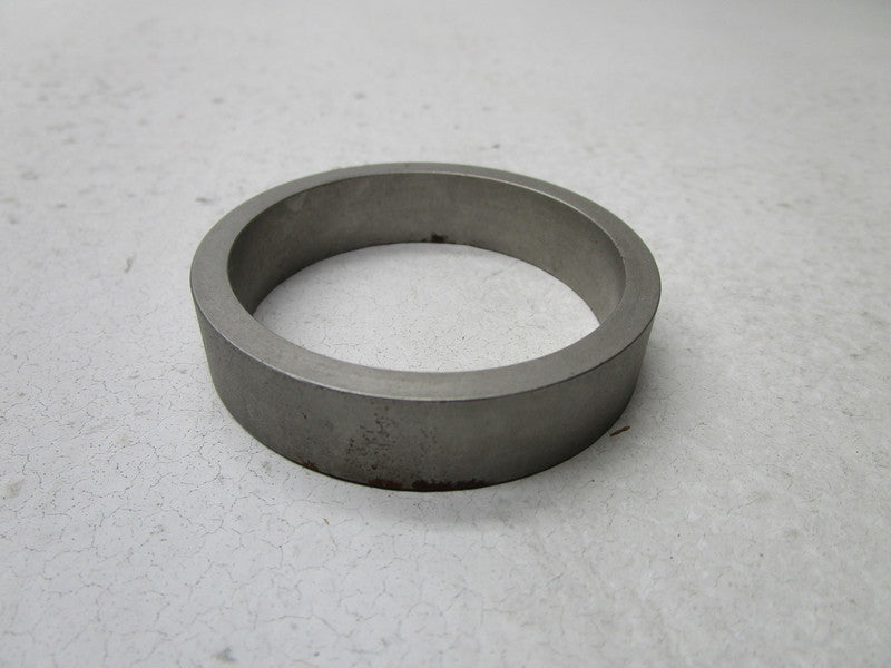 INTERNATIONAL 1663117C1 SPACER  NSMP