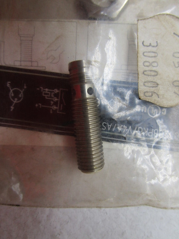 IFM EFECTOR IE5366 PROXIMITY SENSOR * NEW IN ORIGINAL PACKAGE *