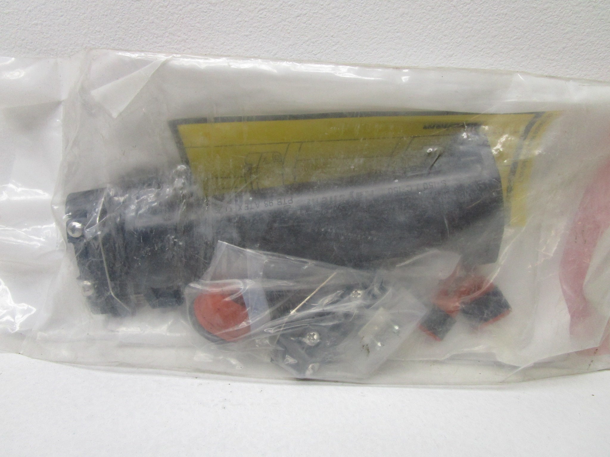 RAYCHEM S-150 LOW PROFILE SPLICE HOUSING * NEW IN FACTORY BAG *