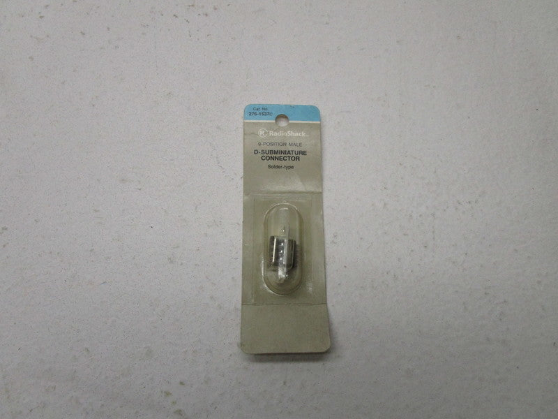 RADIOSHACK 276-1537C D-SUBMINIATURE CONNECTOR * NEW IN ORIGINAL PACKAGE *