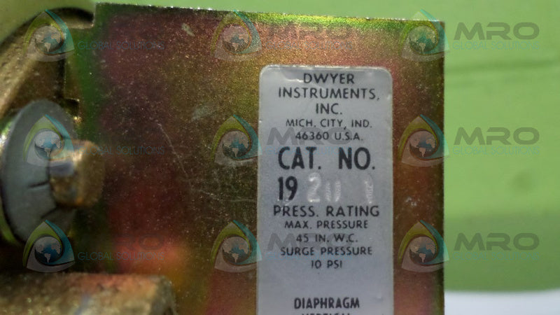 DWYER 19(2U-1) NSNP