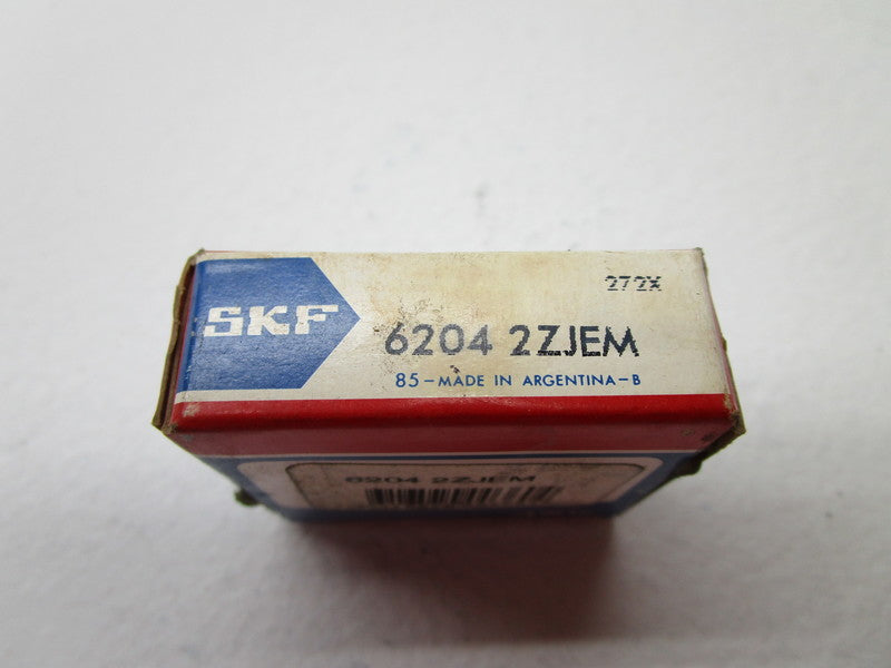 SKF 6204-2ZJEM BALL BEARING * FACTORY SEALED *