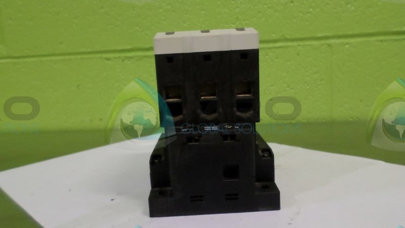 MOELLER DIL3M RELAY *NEW NO BOX*