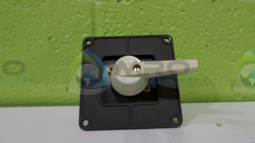 ENTRELEC VY40/D/012/APB/9001278/SWI-0186A ROTARY SWITCH *USED*