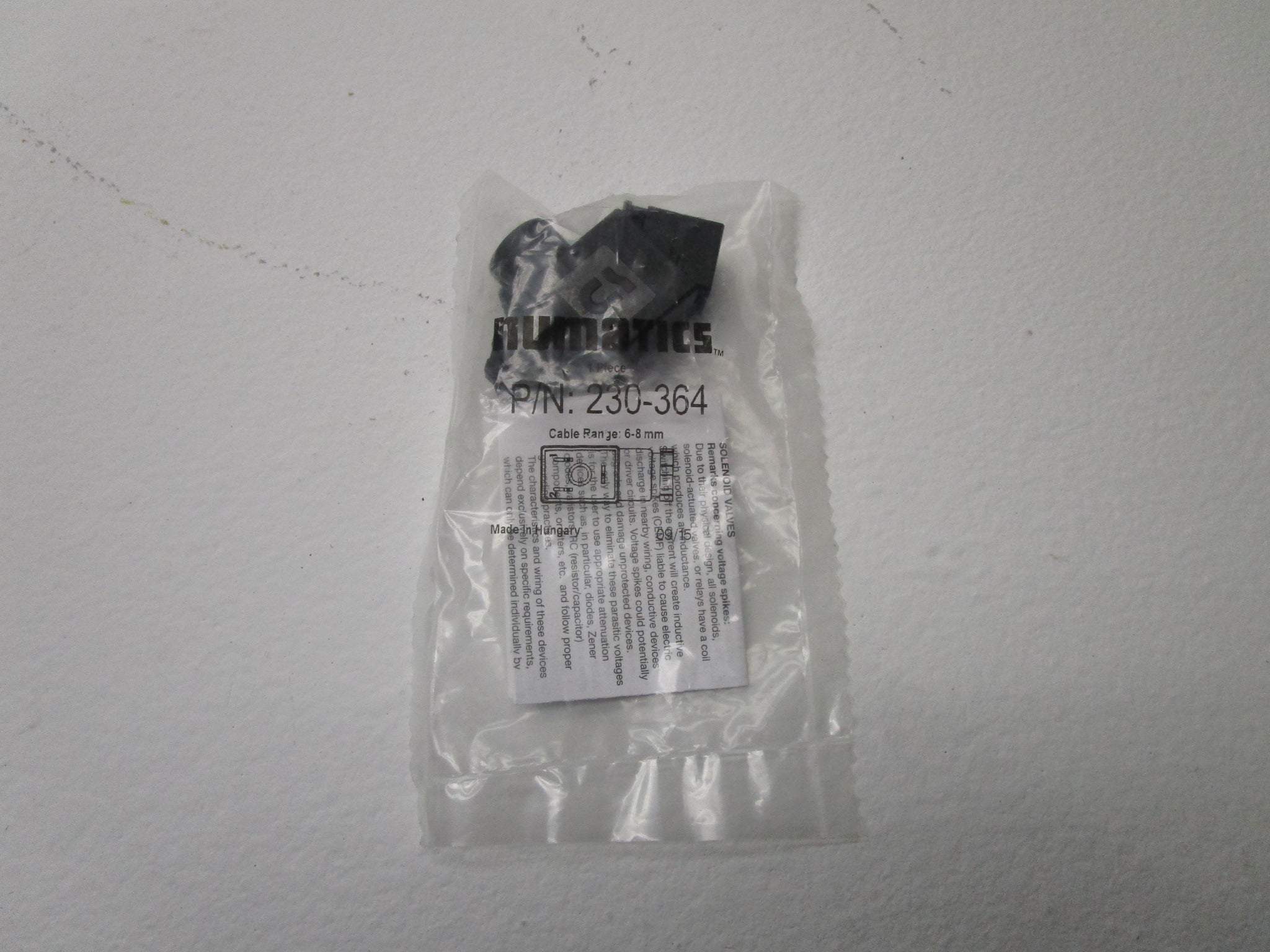 NUMATICS 230-364 BLACK PLUG-IN ASSEMBLY * NEW IN ORIGINAL PACKAGE *