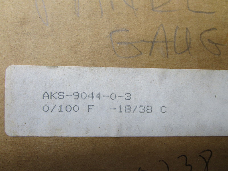 BARBER-COLMAN AKS-9044-0-3 RECEIVER GAUGE 0/100F -18/38C * FACTORY SEALED *