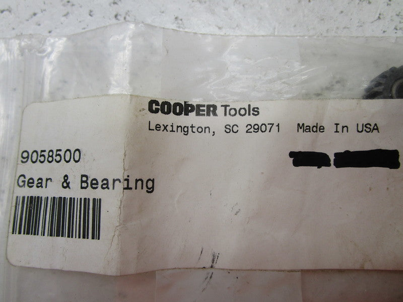 COOPER 9058500 GEAR * NEW IN FACTORY BAG *