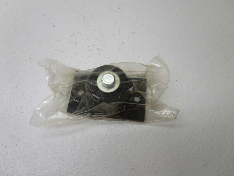 INDUSTRIAL MRO PART# 4C961A FLOOR MOUNT * NEW IN FACTORY BAG *