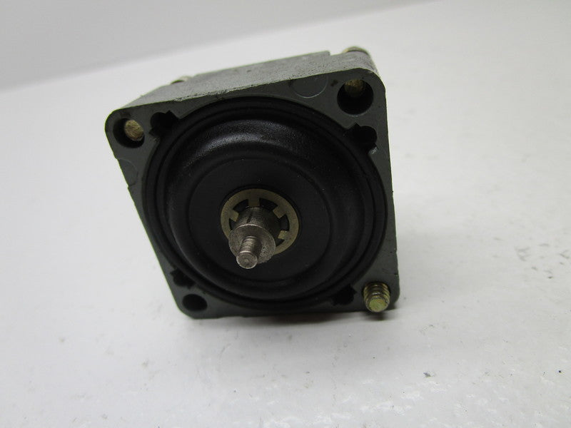 CUTLER HAMMER E50DT3 LIMIT SWITCH OPERATING HEAD  UNMP
