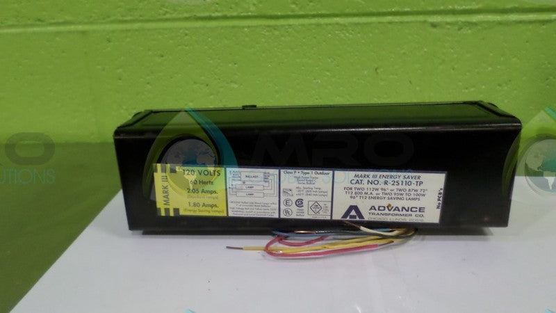 ADVANCE R-2S10-TP BALLAST *NEW IN BOX*