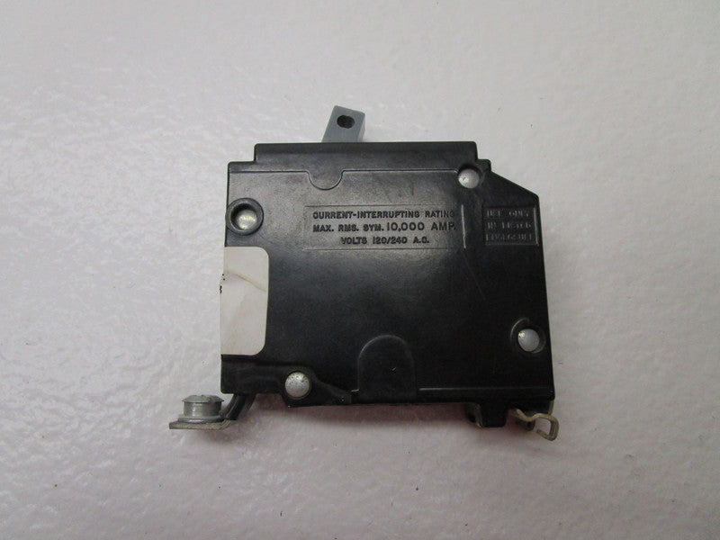 CUTLER HAMMER CHB130 CIRCUIT BREAKER 30A  UNMP