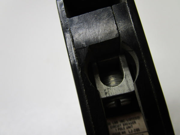 CUTLER HAMMER CHB130 CIRCUIT BREAKER 30A  UNMP