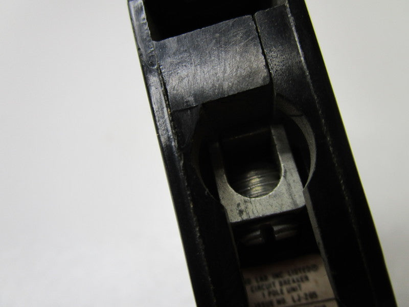 CUTLER HAMMER CHB130 CIRCUIT BREAKER 30A  UNMP