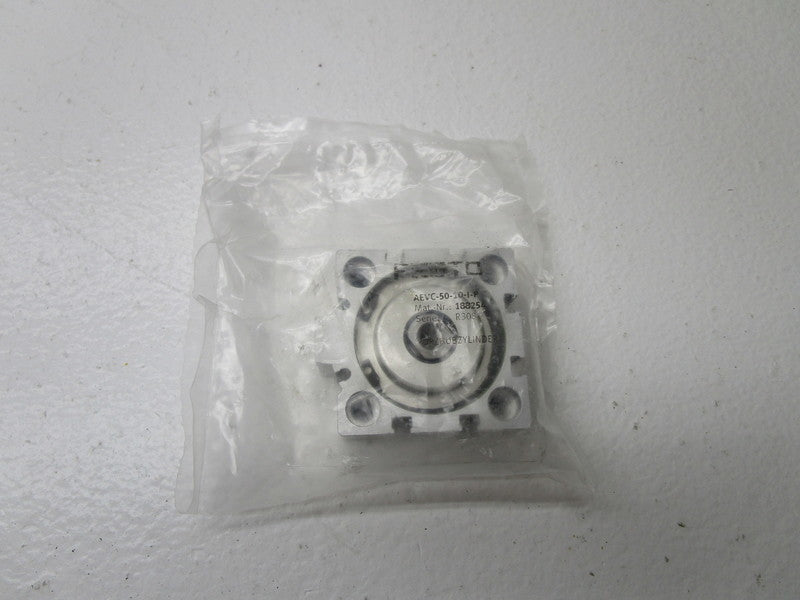 FESTO AEVC-50-10-I-P PNEUMATIC CYLINDER * NEW IN FACTORY BAG *