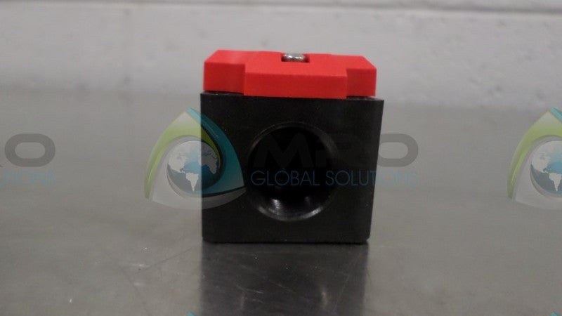 EUCHNER TP3-2131K024M BINDER SAFETY SWITCH *NEW IN BOX*