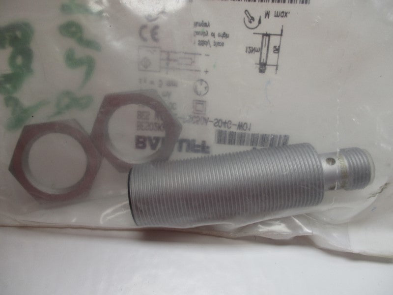 BALLUFF BESM18ML-PSC50A-S04G-W01 10-30VDC NSMP