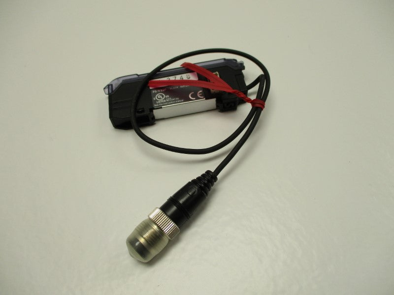KEYENCE FS-V32P 24V NSMP