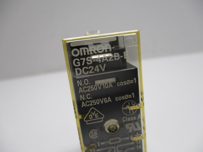 OMRON G7S-4A2B-E 24VDC UNMP