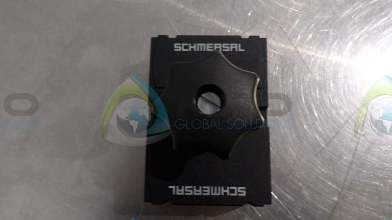 SCHMERSAL 170-B25-R-G1 DOOR HANDLE  NSNP