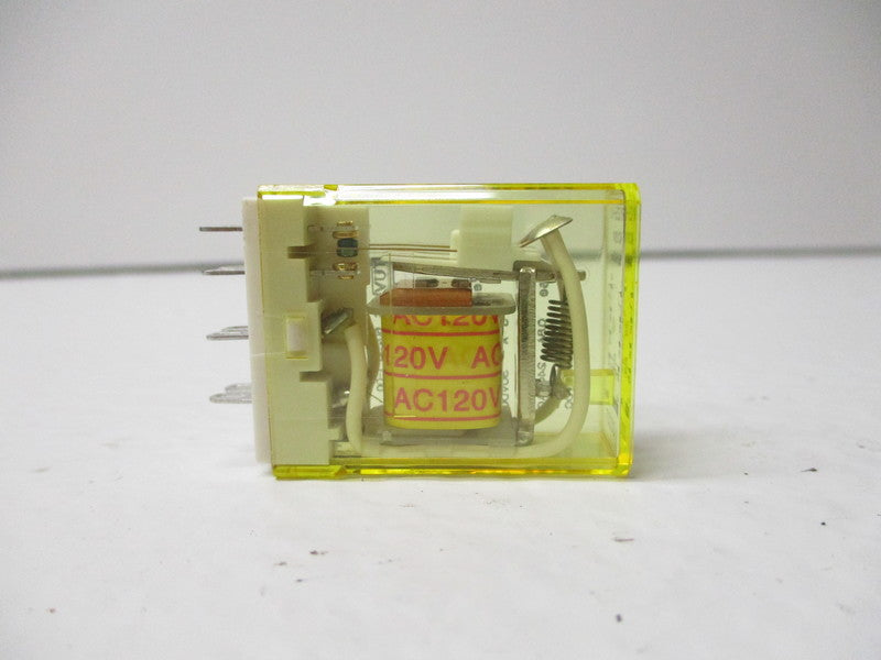 IDEC RY2S-U 120VAC NSNP