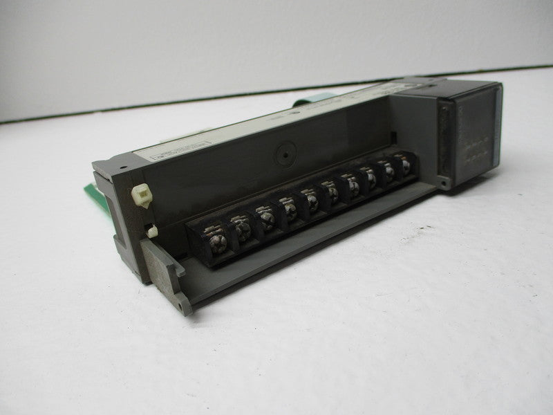 INDUSTRIAL SPARE PART SLC 500 1746-IV8 SER. A INPUT MODULE  UNMP